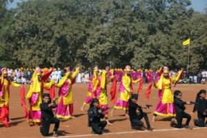 विधानसभा अध्यक्ष ने ध्वजारोहण कर, परेड की सलामी ली 7 hbad260118 5