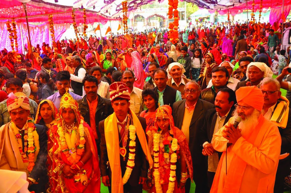 संत रविदास जयंती मनायी, दो जोड़ों के विवाह हुए संत रविदास जयंती मनायी, दो जोड़ों के विवाह हुए