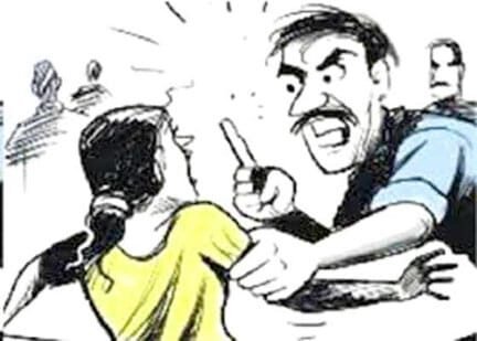 Husband beats wife in domestic dispute, threatens to kill her