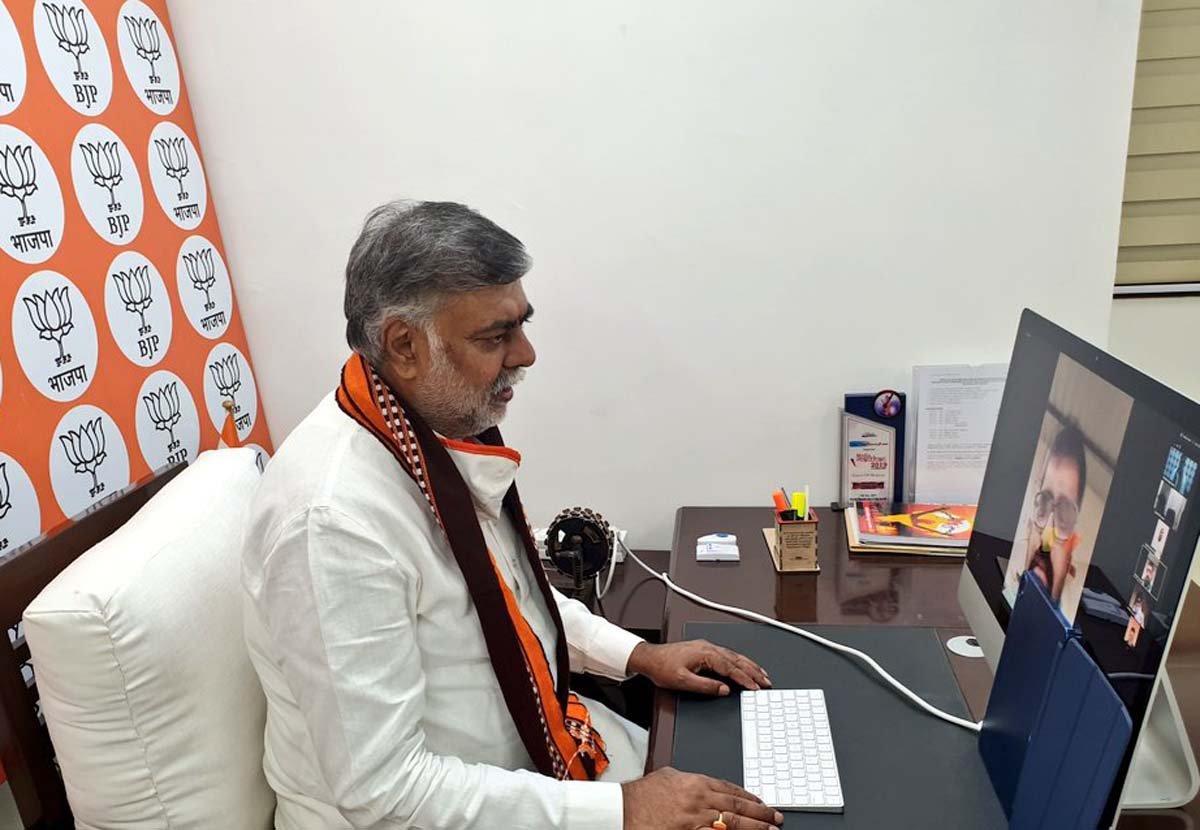 आत्मनिर्भर बनने युवा कदम आगे बढ़ायें : पटेल आत्मनिर्भर बनने युवा कदम आगे बढ़ायें : पटेल