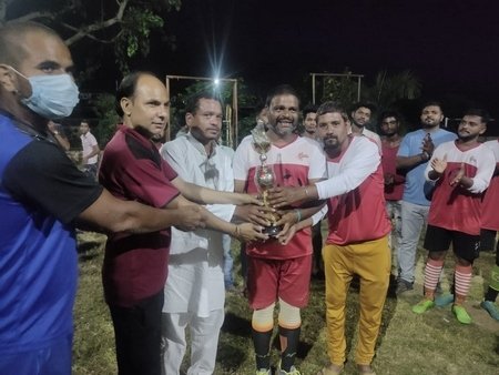 Football Tournament: वाल्मीकि ने जीता 11 साइडेड 1 Football 1