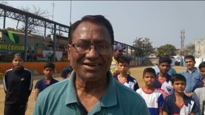 हॉकी के रोमांच पर पहुंची प्रतियोगिता, दर्शक उठा रहे हैं लुत्फ 2 Ashok Dhyanchand