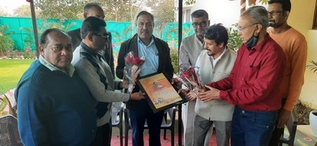 एसडीएम को विशिष्ट कोरोना योद्धा सम्मान से विभूषित किया 1 Vaishy Samaj3