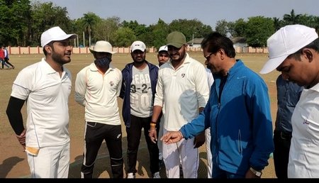 अन्तर विभागीय लेदर बॉल क्रिकेट प्रतियोगिता का शुभारंभ 1 22 it 2