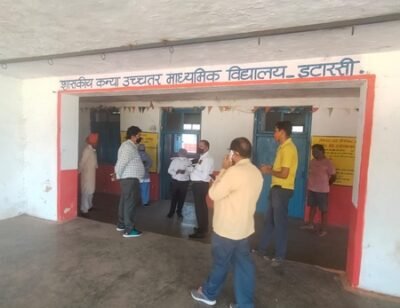 विधायक डॉ. शर्मा का परिवार उठायेगा 50 बिस्तरीय कोविड अस्पताल का खर्च 2 3