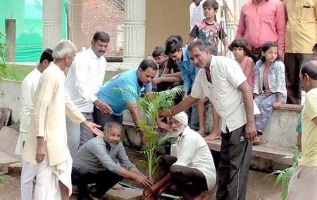 ग्राम भीलाखेड़ी में हरियाली अमावस्या पर पौधरोपण 1 8 it 8