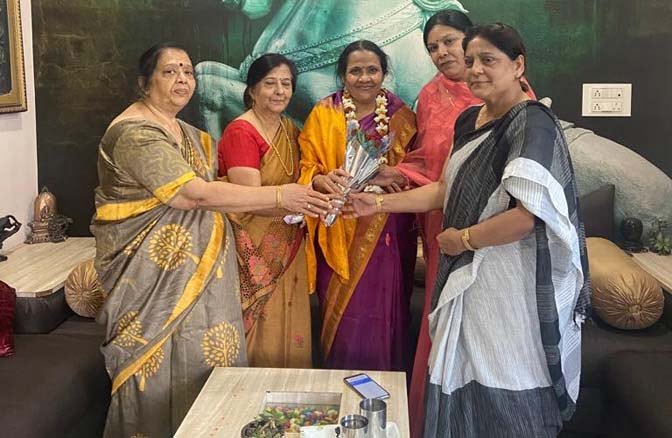 SARV BRAHMIN MAHILA