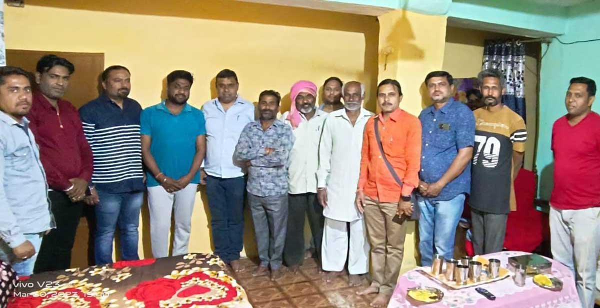 निमसाडिय़ा एवं जासलपुर में हुई संयुक्त माली सैनी समाज की बैठक निमसाडिय़ा एवं जासलपुर में हुई संयुक्त माली सैनी समाज की बैठक