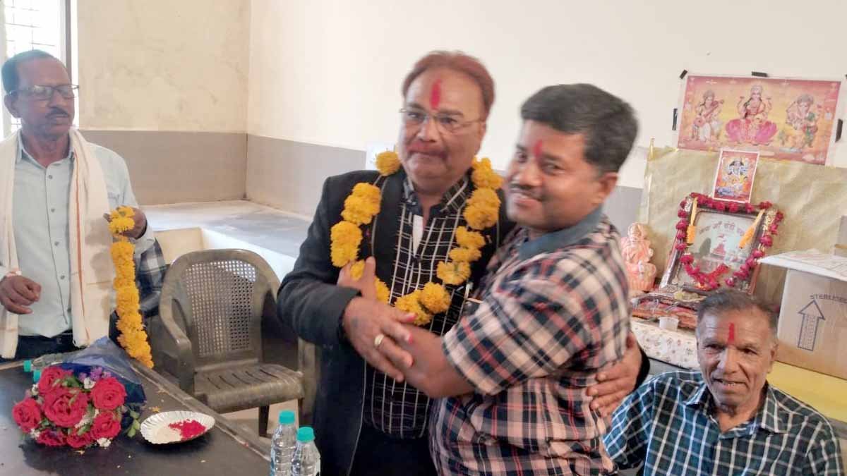 वरिष्ठ कृषि विस्तार अधिकारी राजेंद्र राजपूत सेवानिवृत्त वरिष्ठ कृषि विस्तार अधिकारी राजेंद्र राजपूत सेवानिवृत्त