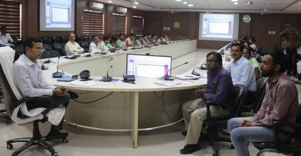 जिला अस्पताल सहित सभी स्वास्थ्य संस्थाओं का बेहतर संचालन किया जाएं 1