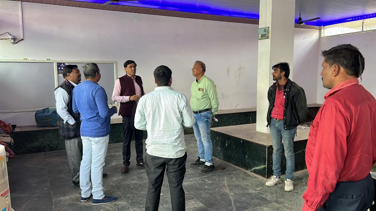 Waiting Hall jpg