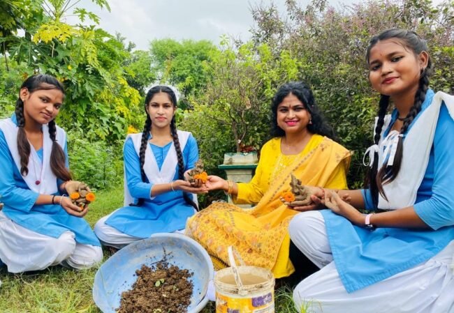 Sarika told about the ancient tradition of environmental protection in the Indian worship system.