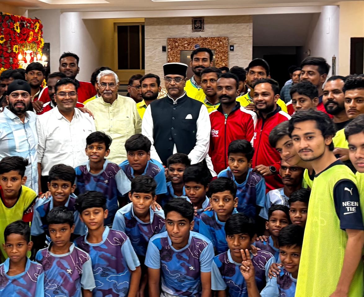 Fighter Football Club welcomed Minister Vishwas Sarang