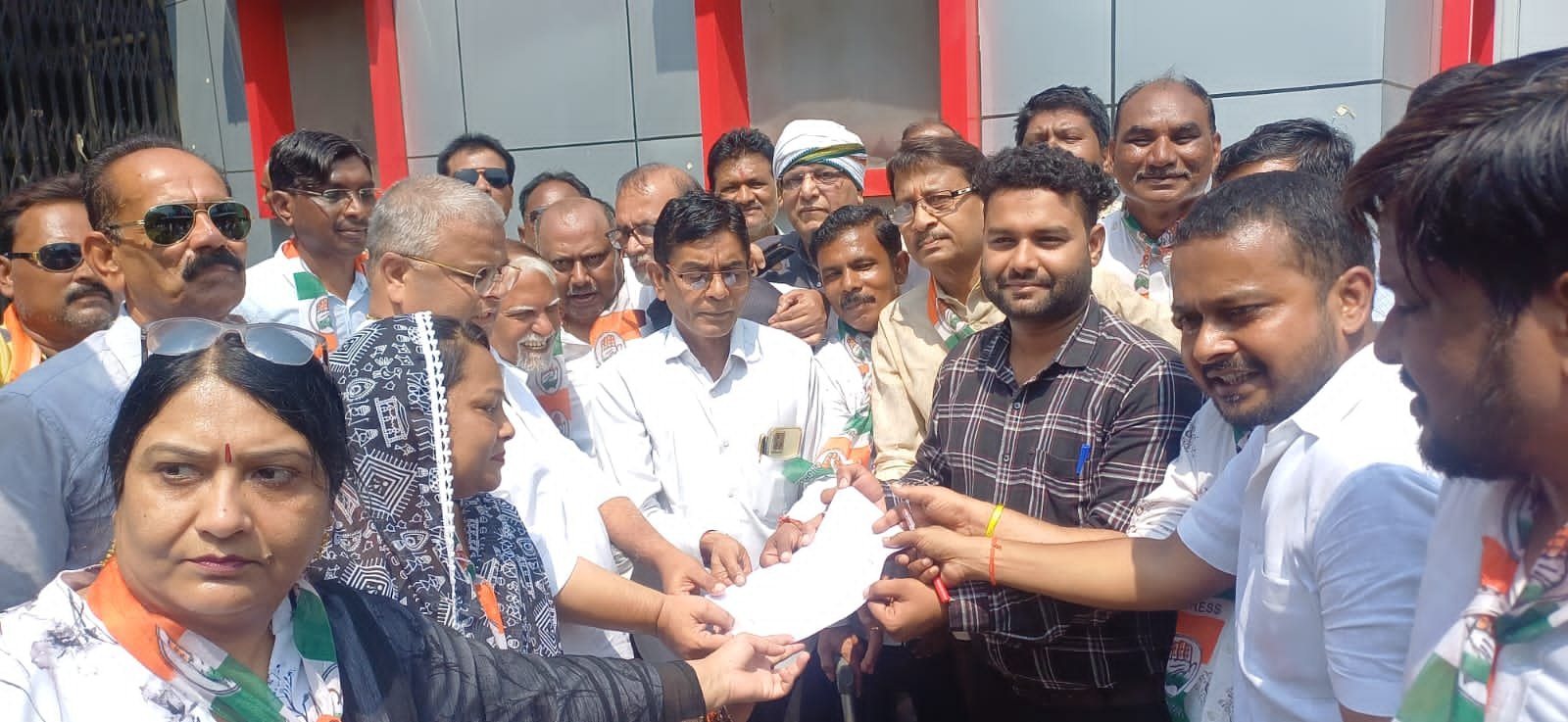 सुरक्षा गार्ड 40 फिर भी कृषि उपज मंडी में हो जाती है चोरी 1 Security Guard 40 still agricultural produce gets stolen in the market