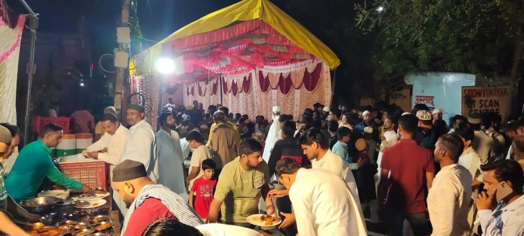 Langar organized in Jean Mohalla on the occasion of Eid-e-Milad-un-Nabi