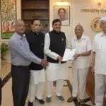 MP: Former MLA Mandal submitted memorandum to the Chief Minister for increase in pension.