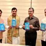 MP: Chief Minister Dr. Yadav released the book of Medical Education Commissioner Pithode