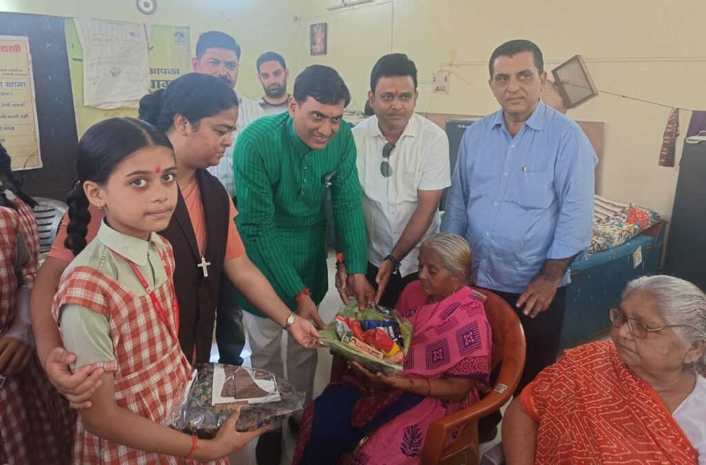 On Elderly Day, students of St. Joseph's Convent School met the elderly in the old age home.