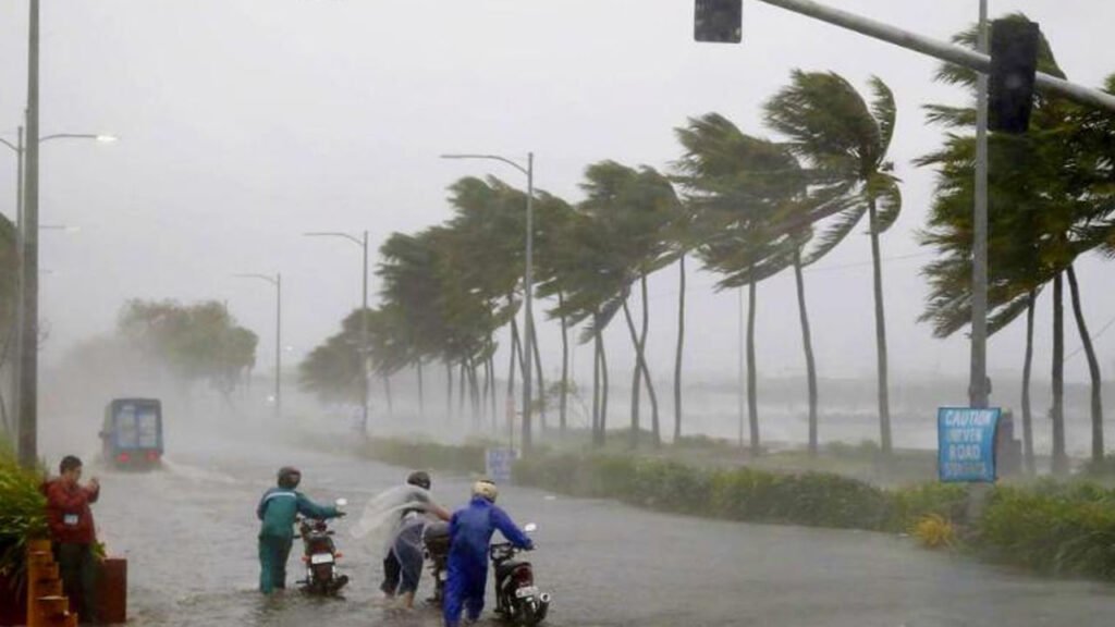 Cyclone formed in Bay of Bengal likely to cross Puducherry-Nellore coast near Chennai