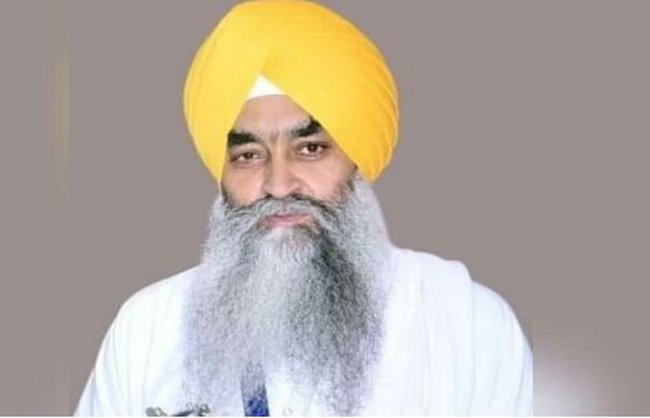 Sikhs should only light lamps in their homes on Diwali: Giani Raghbir Singh