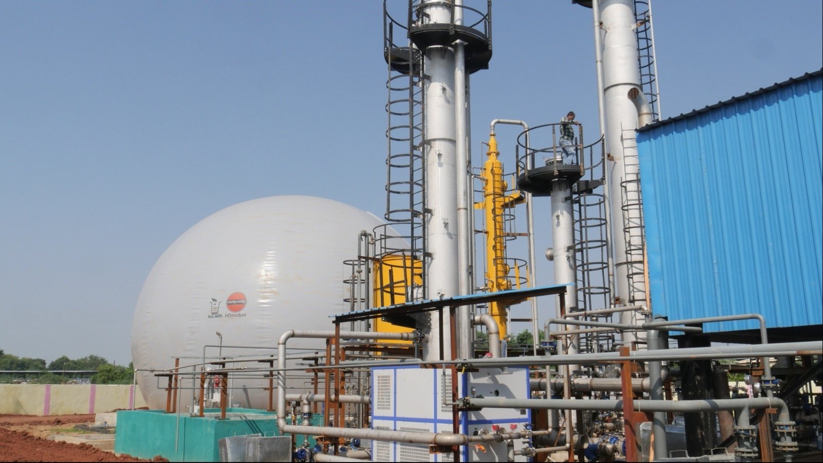 Prime Minister will virtually inaugurate the bio gas plant built at Lal Tipara Gaushala in Gwalior today.