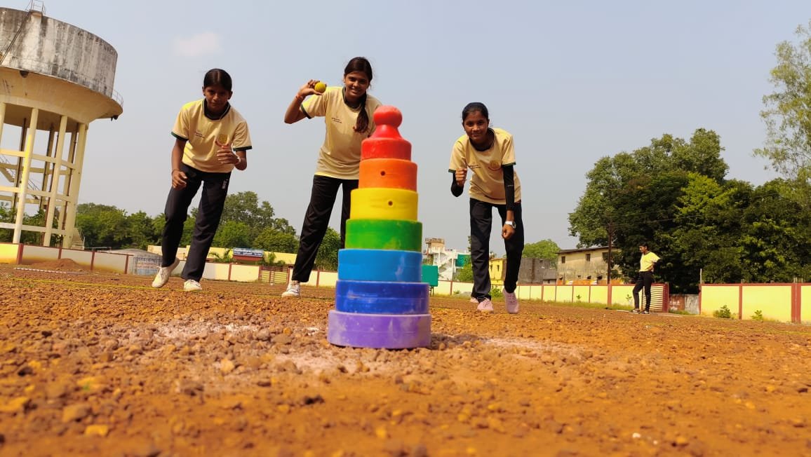 Narmada Puram's team was the winner in Pittu, Mini Golf