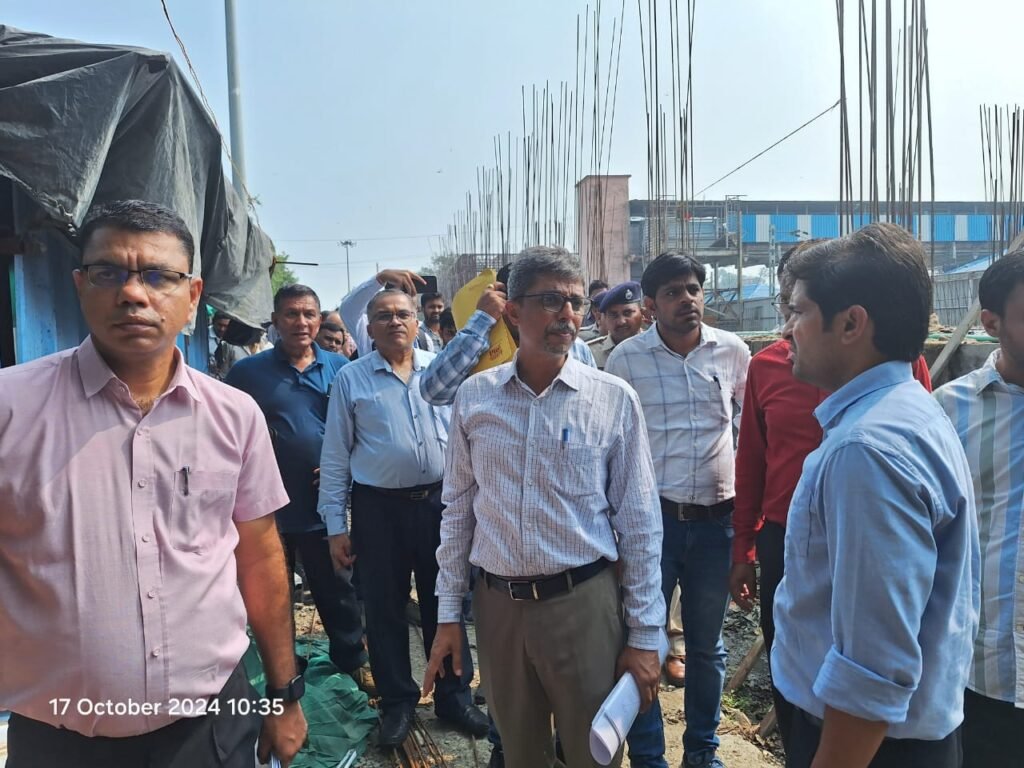 DRM inspected RKS-Itarsi railway section and Itarsi station