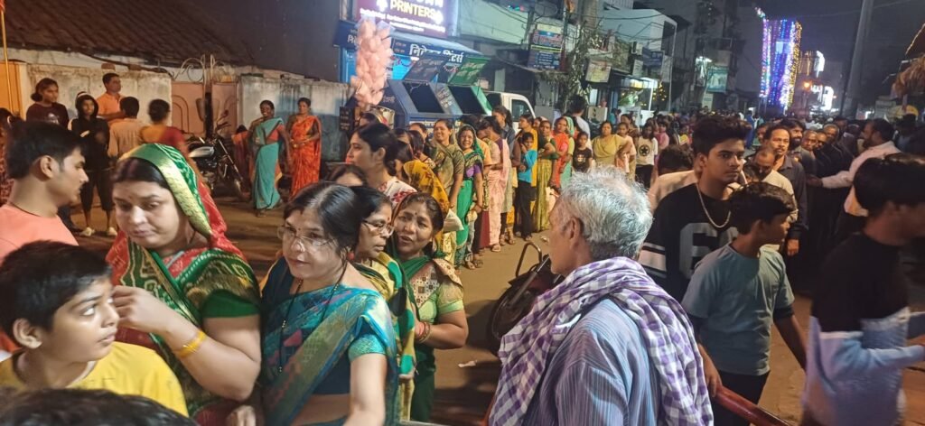 Annakoot organized on Chhath festival in Shri Durga Navagraha temple