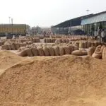 Bumper arrivals in agricultural market after three days holiday