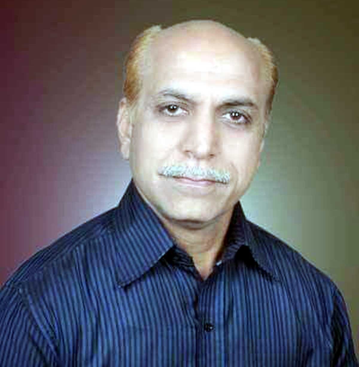 Cooperation collection committee of respected Panchayat Sindhi society formed, Sundarani became the president.