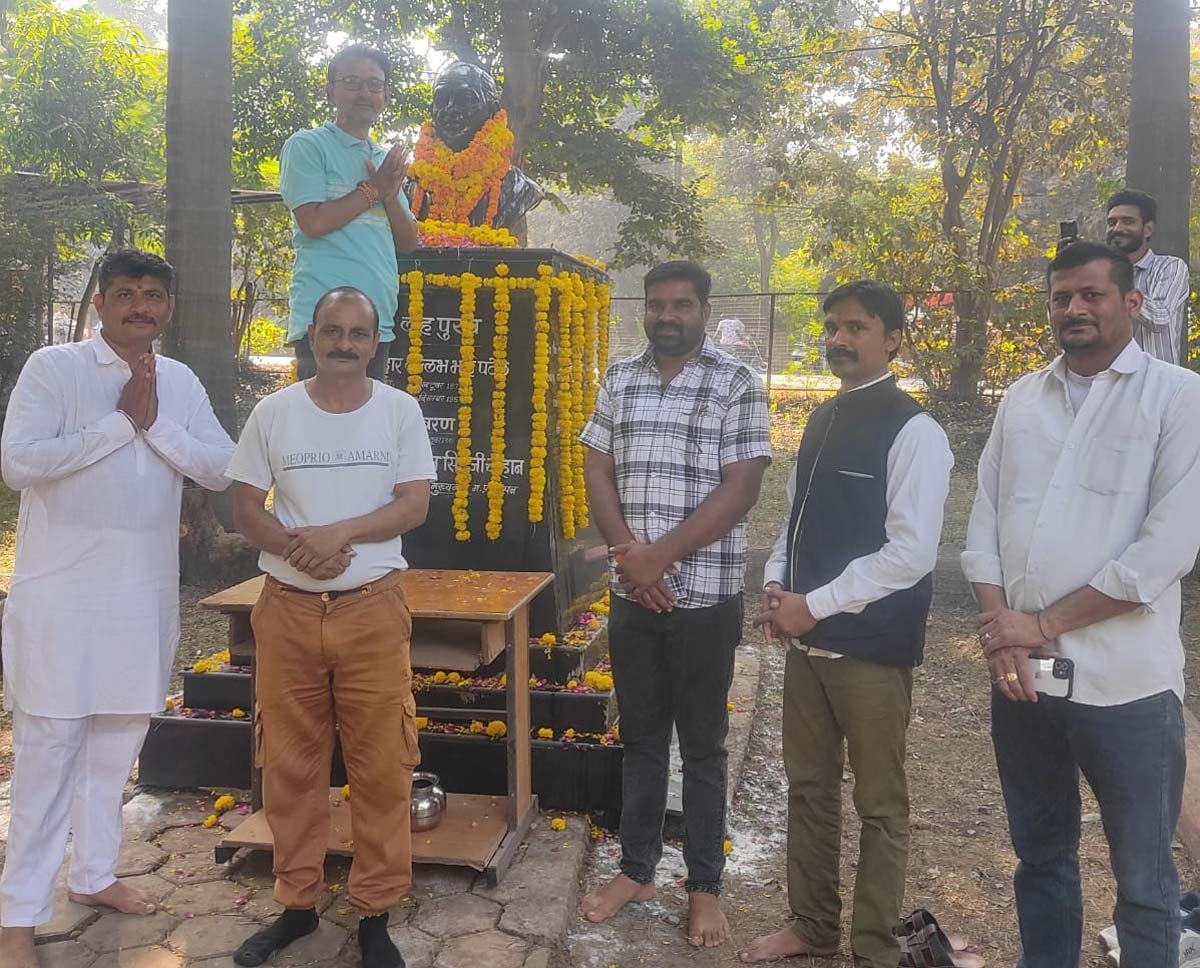 Remembered Iron Man Sardar Vallabhbhai Patel on his birth anniversary