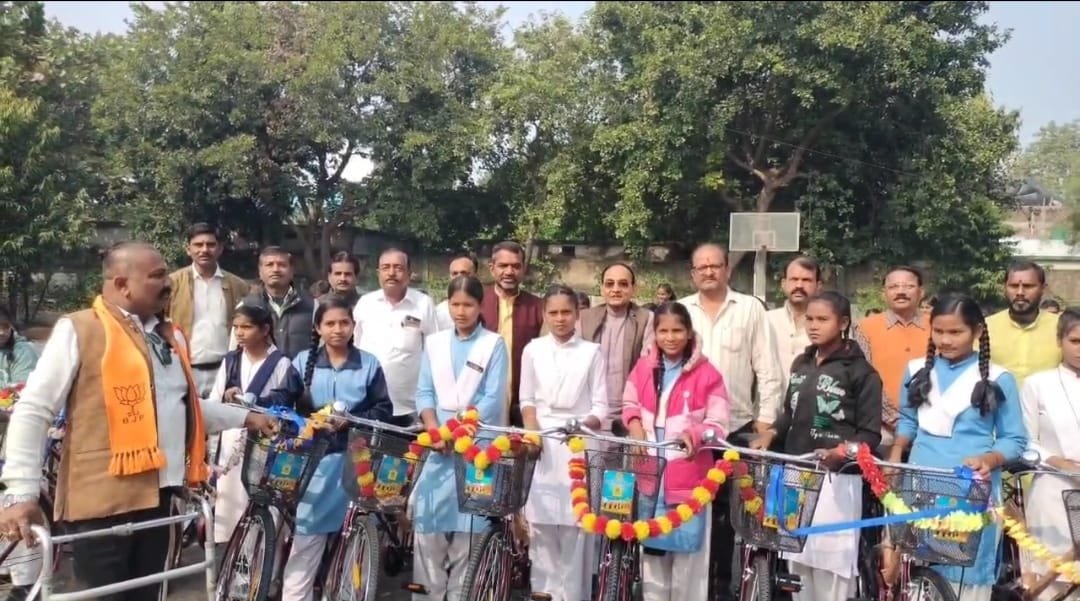 Free bicycles distributed in presence of MLA, oath administered on NCC Day