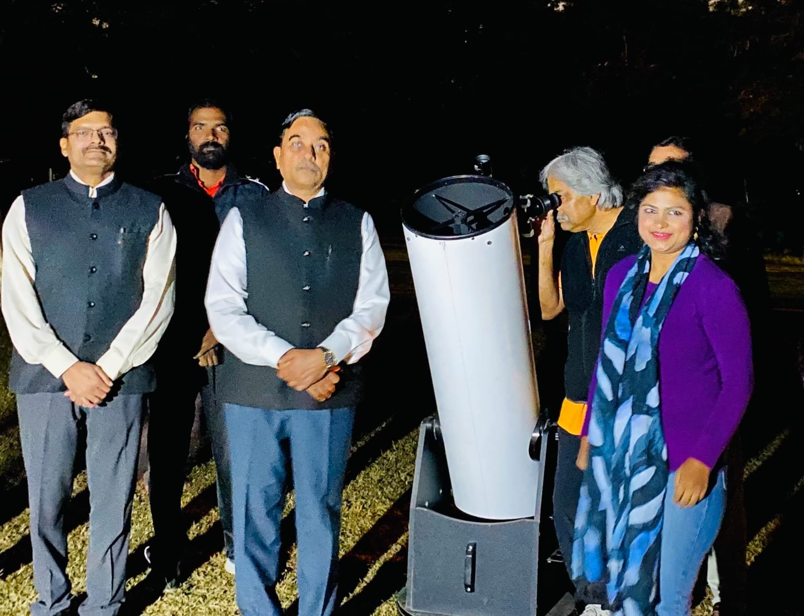 आकाशीय पिंडों से सीखा जा सकता है कुशल प्रशासन : कंसोटिया 1 Efficient administration can be learned from celestial bodies: Kansotiya