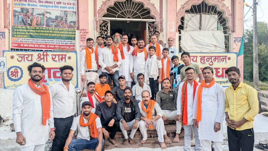 Shri Ram Prabhat Pheri taken out from Dada Darbar Dham on the holy festival of Diwali