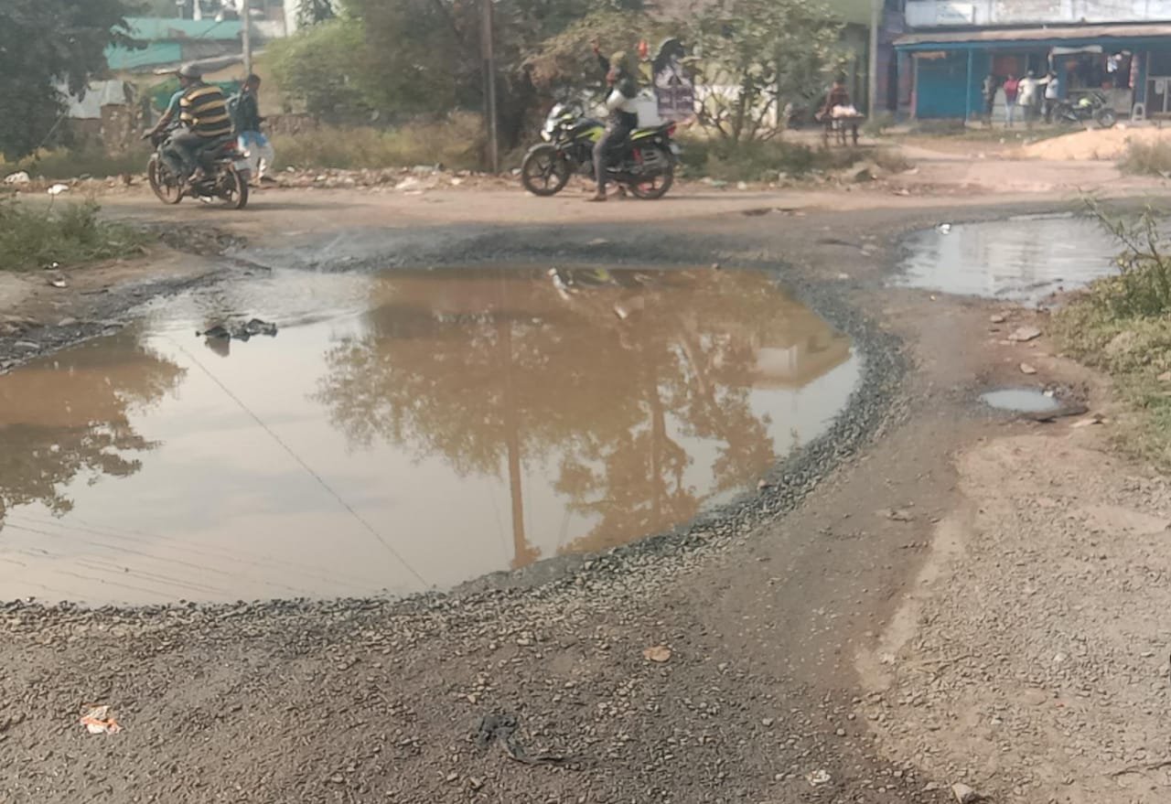 Pedestrians facing problems due to water on Barah Bangla Road