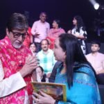 President of Kanha Foundation met Amitabh Bachchan with four reforms Hanuman Chalisa