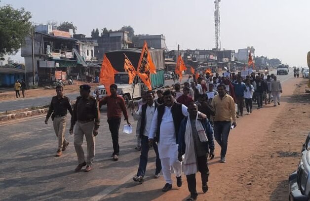 Atrocities on Hindus in Bangladesh should be stopped immediately.