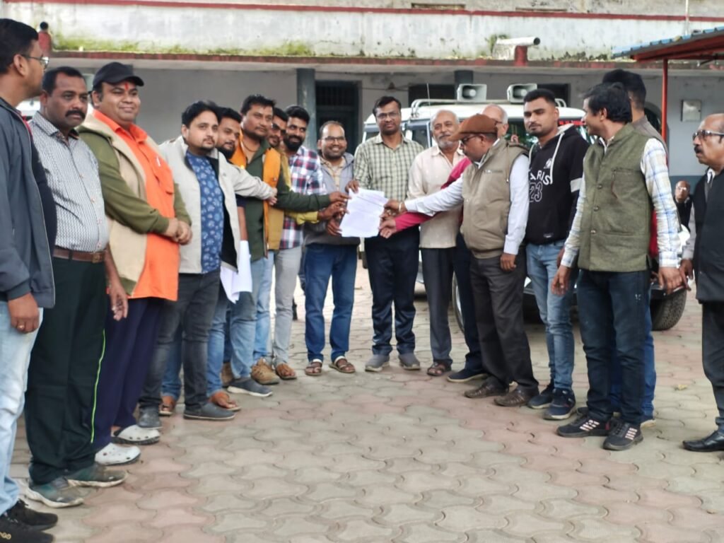 FIR against journalist in Seoni Malwa, memorandum given for fair investigation