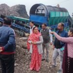 Municipal President Neetu Yadav inspected the trenching ground