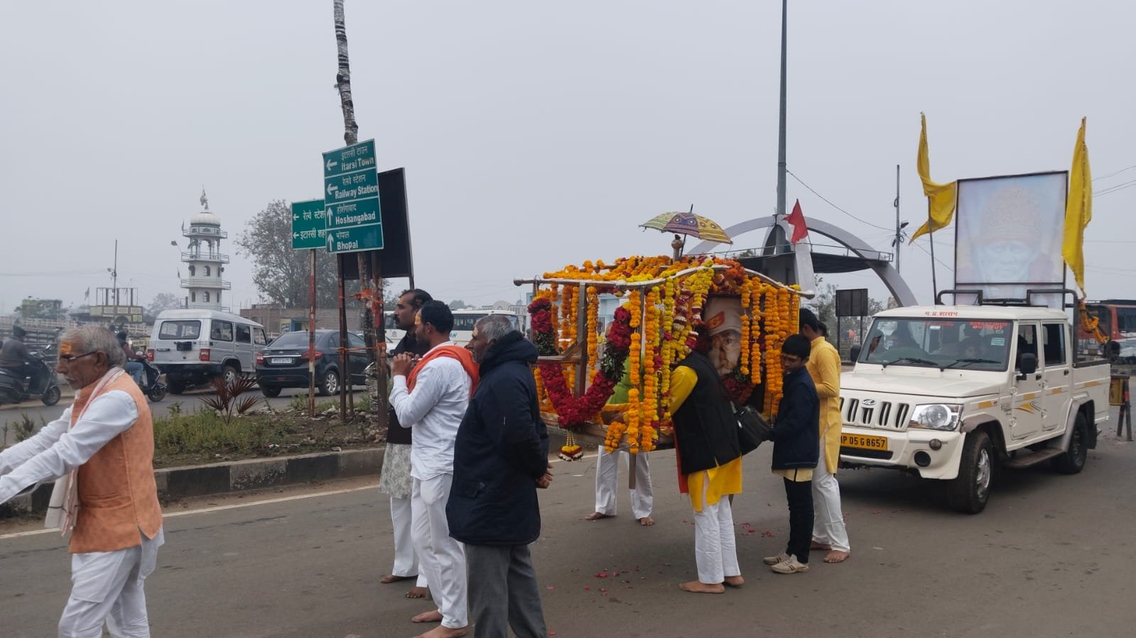 Sai Baba's Palki Yatra taken out, devotees danced enthusiastically