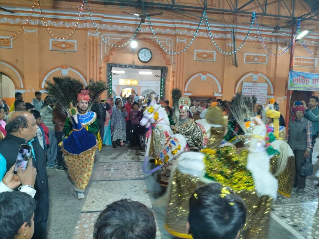 Ramji's wedding procession started from Shri Dwarkadhish temple, marriage took place in Deval temple.