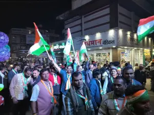 After victory in the recognition elections of Bhopal division, the labor union took out a victorious procession.