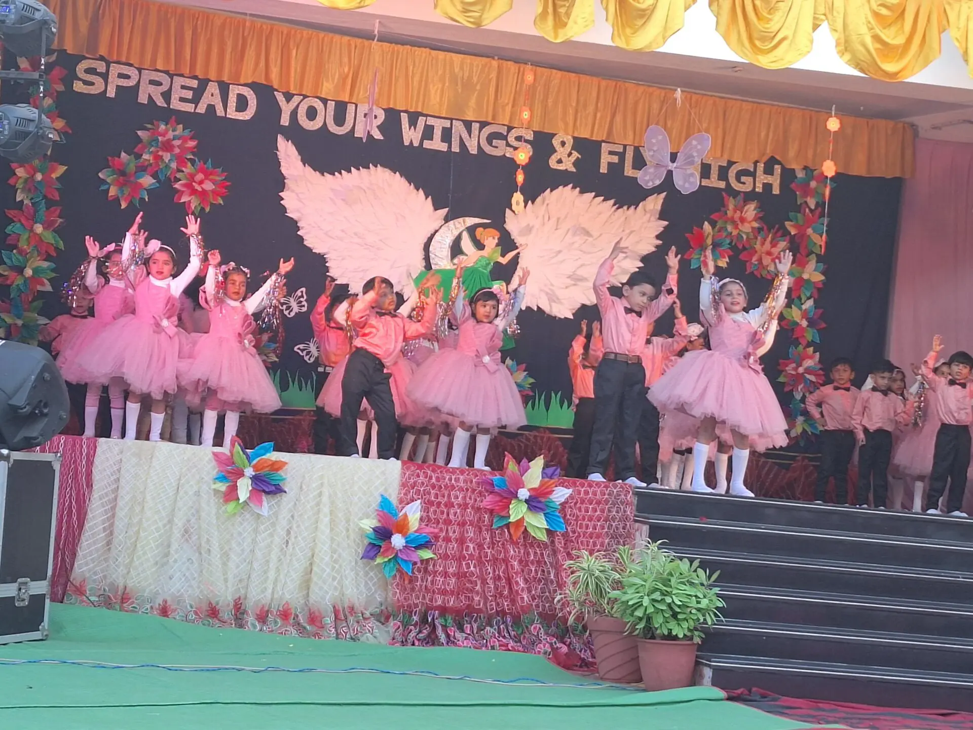 Presentation of colorful programs in the annual function of St. Joseph's Convent Kinder Garten.