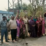 Women came out to protest against the mobile tower being installed in North Bengal, demanded removal of the old one too