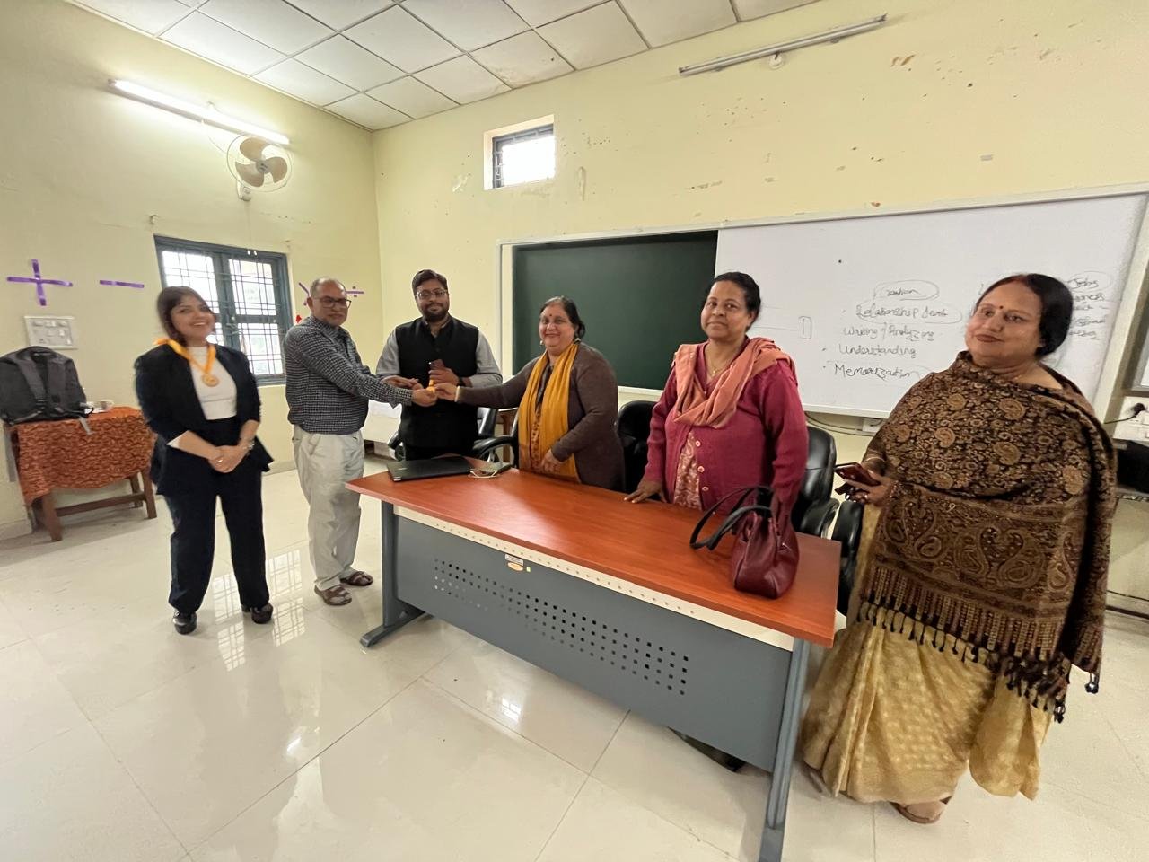 Scholars from Pune gave training in MGM PG College.