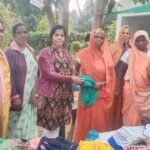 Nari Jagriti Manch Itarsi started distribution of clothes