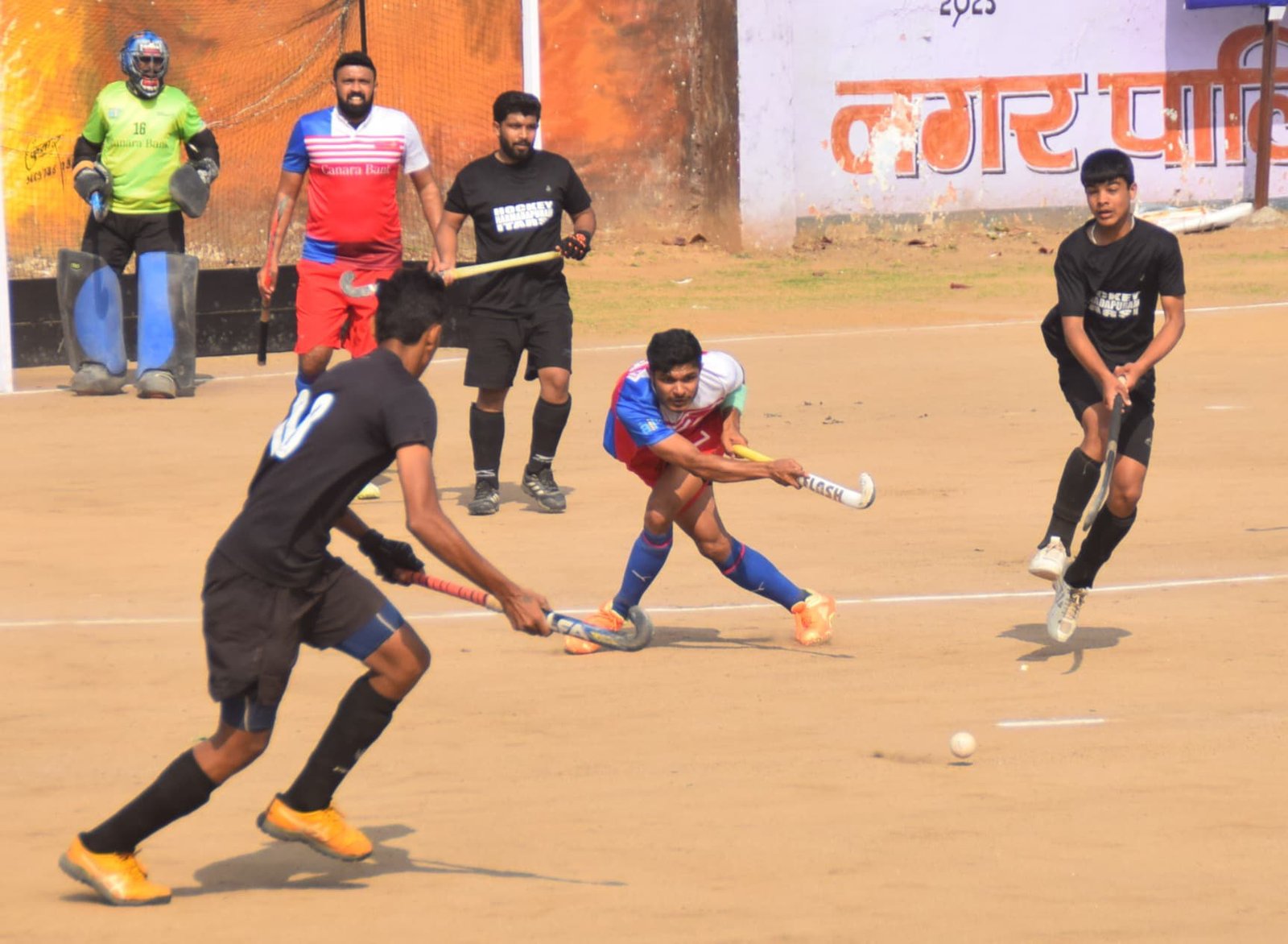 Amravati defeated Saifai Uttar Pradesh in a very exciting match.