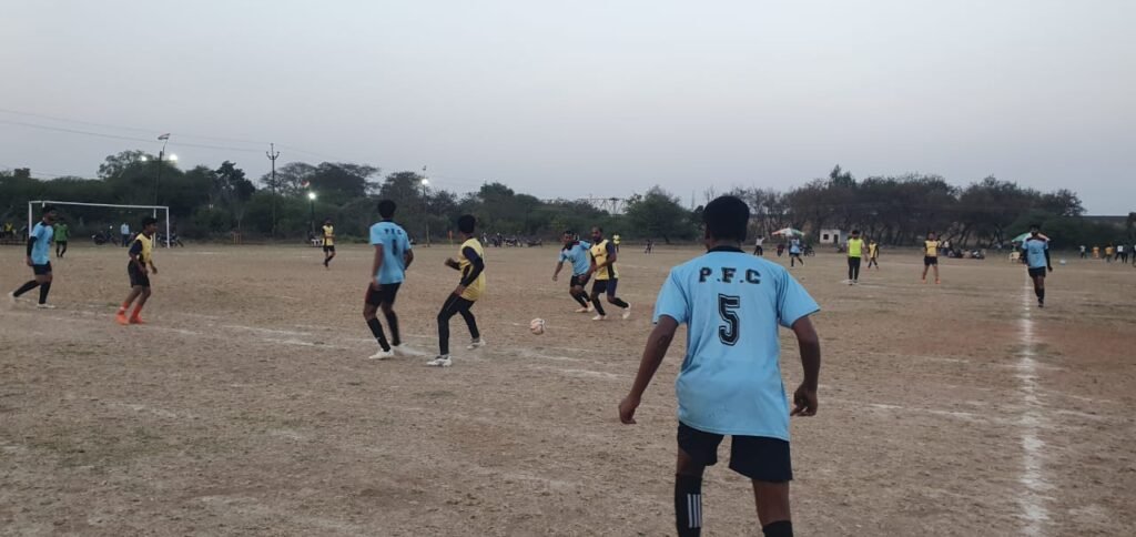 Paramount Club Hoshangabad reached the final of Under-15 football competition