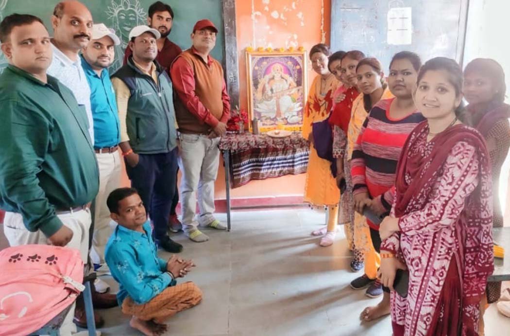 वसंत पंचमी के उपलक्ष्य में केसला में हुई भाषण व चित्रकला प्रतियोगिता 1 Speech and painting competition held in Kesla on the occasion of Vasant Panchami