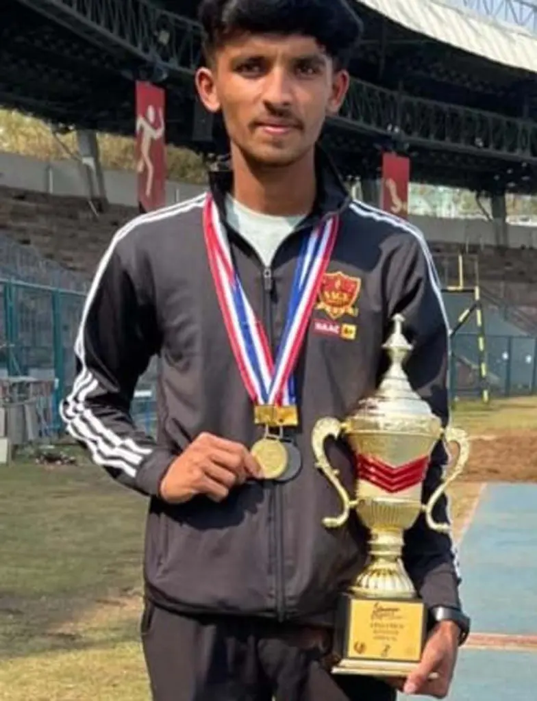 Vedant won gold medal in 100 meter sprint race